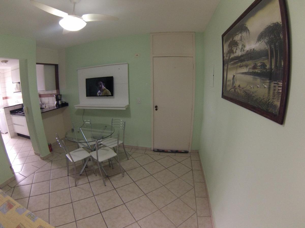 Apartamento Charmoso A 50M Da Praia Caraguatatuba Exterior photo